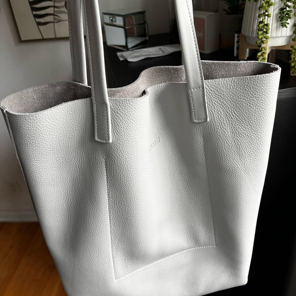 Brand new M0851 leather bag - Picture 7 of 7